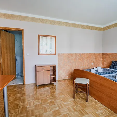 Siva Caplja Guest house Bis (Trnovska Vas)