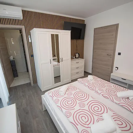 Siva Caplja Guest house