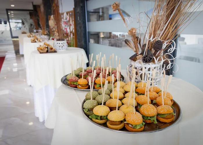 Siva Caplja بيت ضيافة 3*